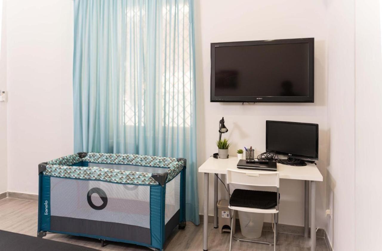 Casa Vacanze Alma B&B Grazioso Appartamento Sul Lungomare Di Pozzuoli A 300Mt Dal Centro E Dal Rione Terra By Movery المظهر الخارجي الصورة